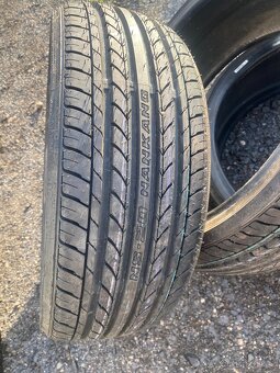 165/35R17 - 2