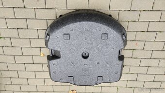 Polystyrenová výplň rezervy Toyota RAV4, nová - 2