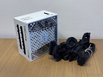 Seasonic PRIME SnowSilent 650W Platinum SSR-650PD(2) White - 2