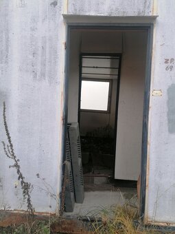 Dvě stavební buňky za odvoz – zdarma - 2