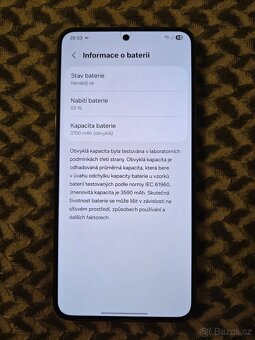 Mobilní telefon Samsung Galaxy S22 8/256 GB - 2