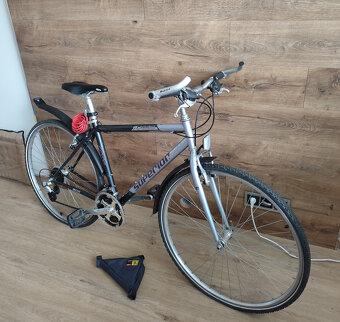 Trekové kolo Superior RX 530 - šedá metalíza, 21 rychlostí - 2