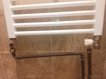 Radiátorový žebřík - 2