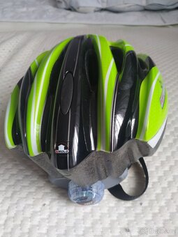 Dětská cyklohelma s LED světlem - 2