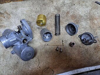 Jawa 250 353 Kývačka karburátor Jikov 2926SBD-11b - 2