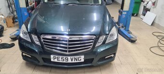 Mercedes Benz E212 - 2