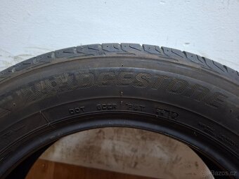 Letní pneu 215/60/17 Bridgestone - 2