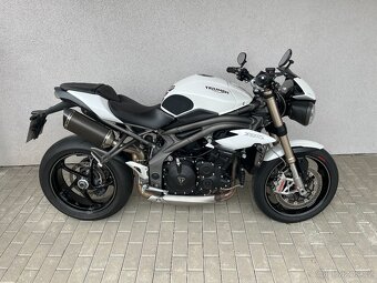 Triumph Speed triple 1050 - 2