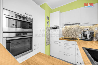 Prodej bytu 3+kk, 66 m² + 34 m² terasa, Praha, ul. M. Havla - 2