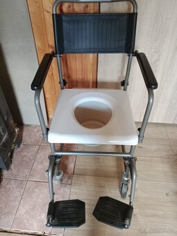Toaletní židle - 2
