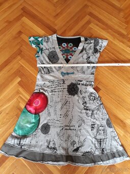 Šaty DESIGUAL - 2