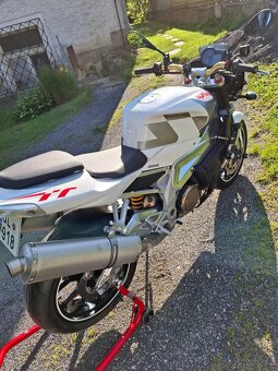 Aprilia Tuono 1000R - 2