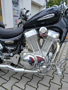 Suzuki Intruder VS 1400 - 2