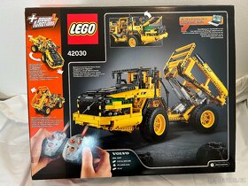 LEGO TECHNIC 42030 KOLOVÝ NAKLADAČ VOLVO - 2