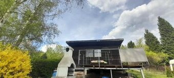Zahrada s chatou pozemek 590m2 elektřina - 2