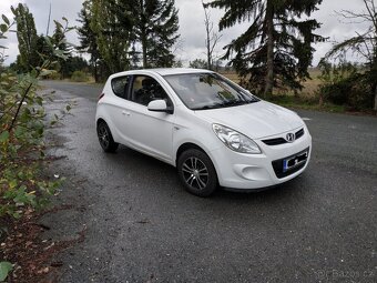Hyundai i20, 1.4, 74kW benzín třídveřák - 2