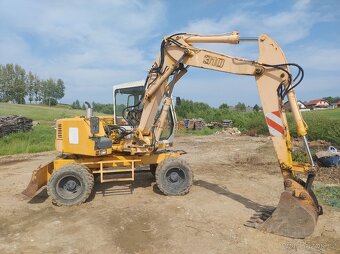 Liebherr 310 - 2