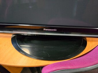 Panasonic Viera TX-P42X10Y, 106 cm (42") - 2