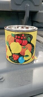 Retro plechovky - 2