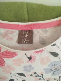Dívčí tričko 122/128 top stav - 2