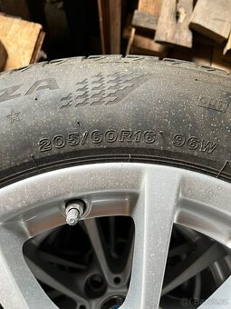 BMW letní sada kol 205/60 R16 96W - 2