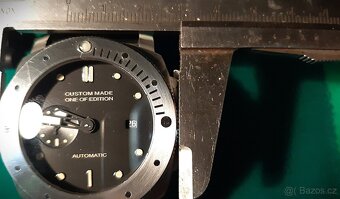 VELKÉ HODINKY AUTOMATY CUSTOM MADE ONE OF EDITION - 2