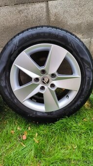 Kola Škoda Ilias R16 nové pneu - 2