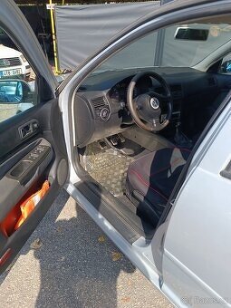 prodám VW Bora ,1.6.74kW r.v.2000 TZ, STK 10/2026 - 2