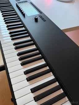 Native Instruments Komplete Kontrol S88 MK3 - 2