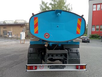 Mercedes Benz Axor - kropička - 2