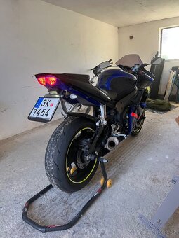 Yamaha yzf R6 - 2