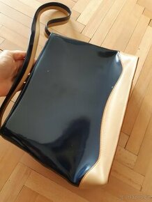 Modrá lakovaná kabelka Pierre Cardin - 2