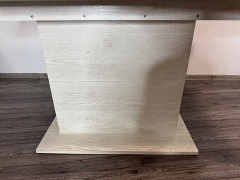 Jídelní stůl 160×90 cm + 5 černých židlí (možnost rozšíření) - 2