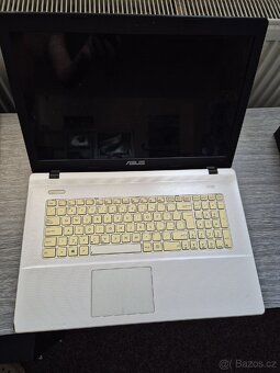Notebook 17" Asus X75VB - 2