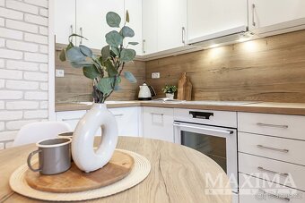 Byt 2+kk o ploše 41 m2 - Praha, Modřany - 2