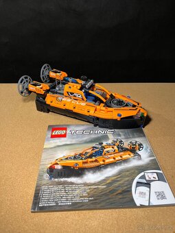 LEGO Technic Vznášedlo - 2