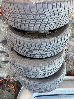 Zimní pneu 185/60 r14 - 2