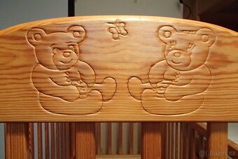 Dětská dřevěná postýlka - 2