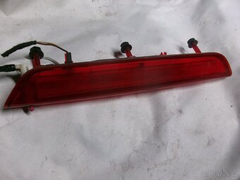 Octavia 2 kombi třetí brzdové světlo - 2