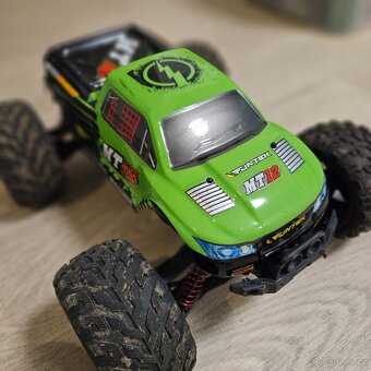 RC auto X9115 Challenger monster - 2