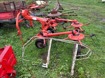 Obracec sena kuhn - 2