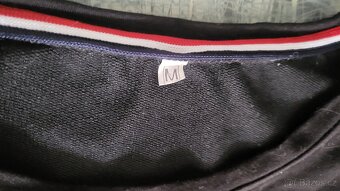 Značkové šaty - 2