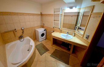 Pronájem 2kk s garáží, zahradou a zimní zahradou - 2