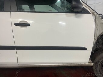 Škoda Fabia 2 HB krátká LF9E 9P9P 1026 dveře nárazník - 2