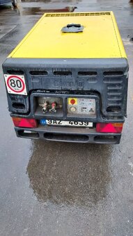 Kompresor pojízdný naftový - C 30, CompAir - 2