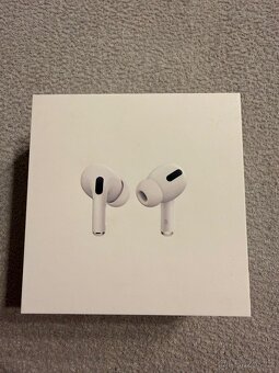 Apple Watch Series 6 + Apple AirPods Pro - 2
