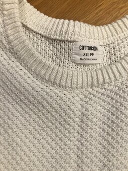 Dívčí svetřík vel. XS - 2