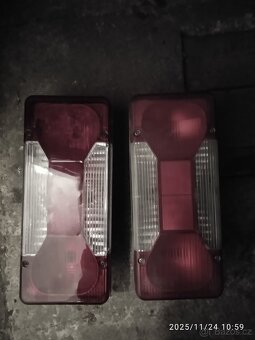 Prodám zadní světla na Iveco - 2