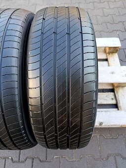 205/55 r17 Michelin letní Pneumatiky - 2