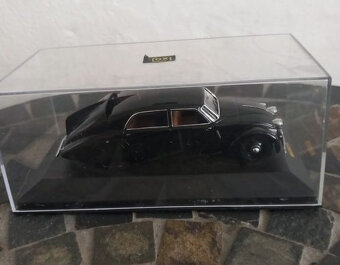 Model Tatra 77- IXO models.. - 2